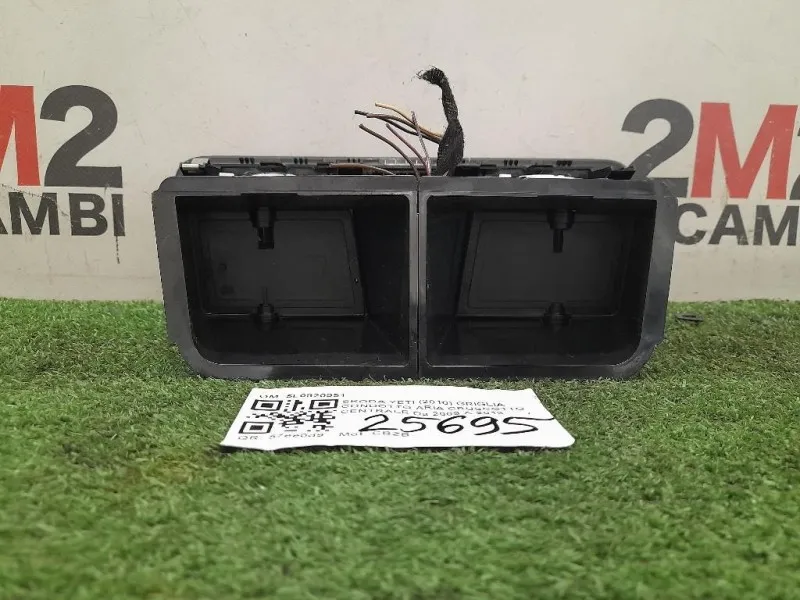 Griglia Condotto ARIA Cruscotto Centrale 5L0820951 Skoda YETI 2010