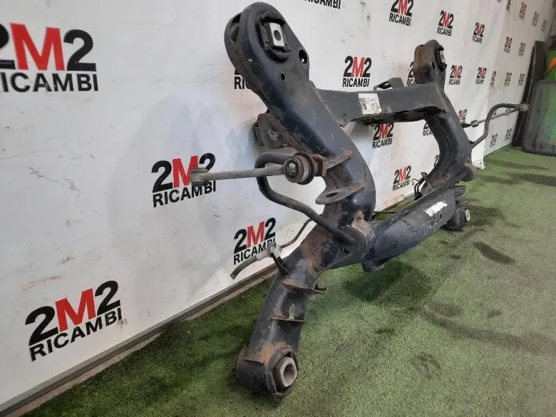 Assale POST Bmw Serie 1 E87 Berlina 2005