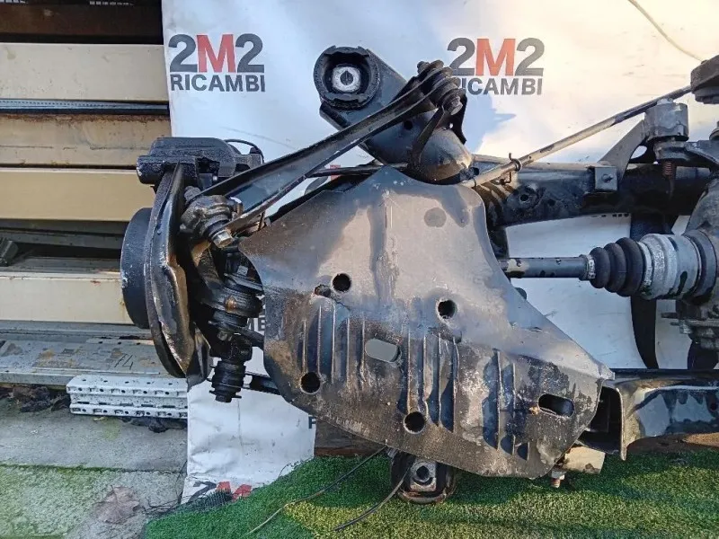 Assale POST 33316851656 Bmw Serie 1 F20 Berlina 2015