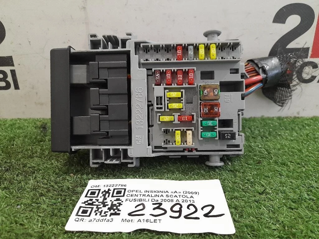 Centralina Scatola Fusibili 13222786 Opel Insignia A 2009