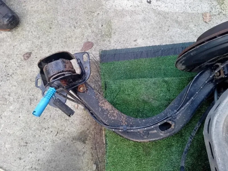 Assale POST 33303452190 Bmw X3 E83 2004