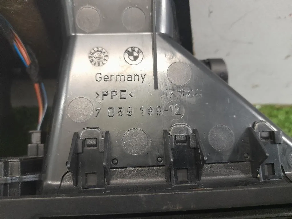 Griglia Condotto ARIA Cruscotto Centrale SUP 64227059189 Bmw Serie 1 E87 Berlina 2005