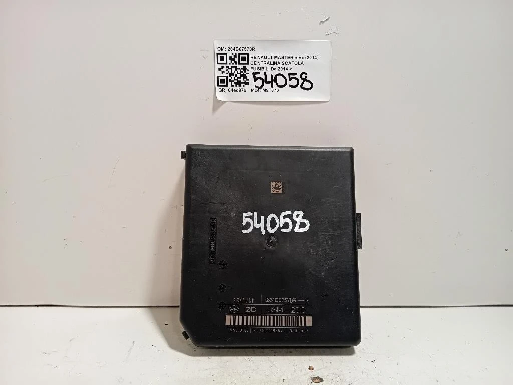 Centralina Scatola Fusibili 284B67570R Renault Master IV 2014