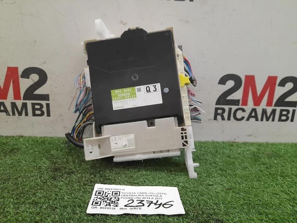 Centralina Scatola Fusibili 892210D110 Toyota Yaris IV 2014