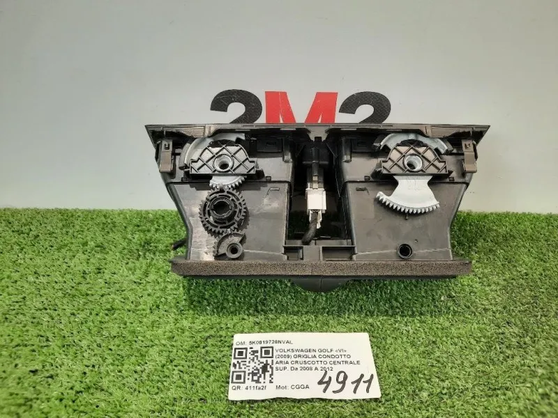 Griglia Condotto ARIA Cruscotto Centrale SUP 5K0819728NVAL Volkswagen GOLF VI 2009