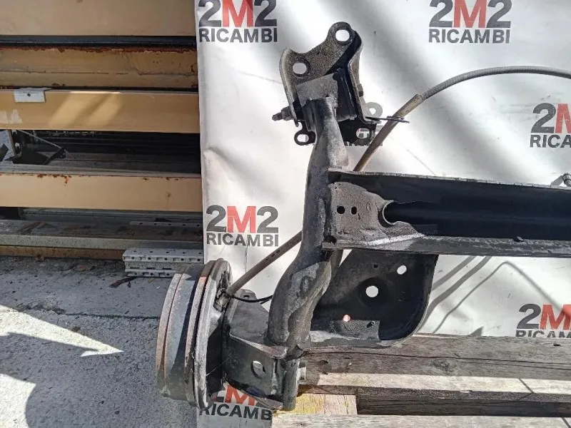 Assale POST 555016666R Dacia Duster II 2018