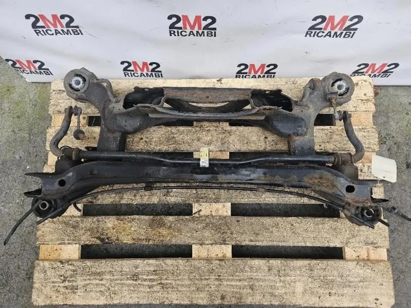 Assale POST K05151023AI Fiat Freemont 2011