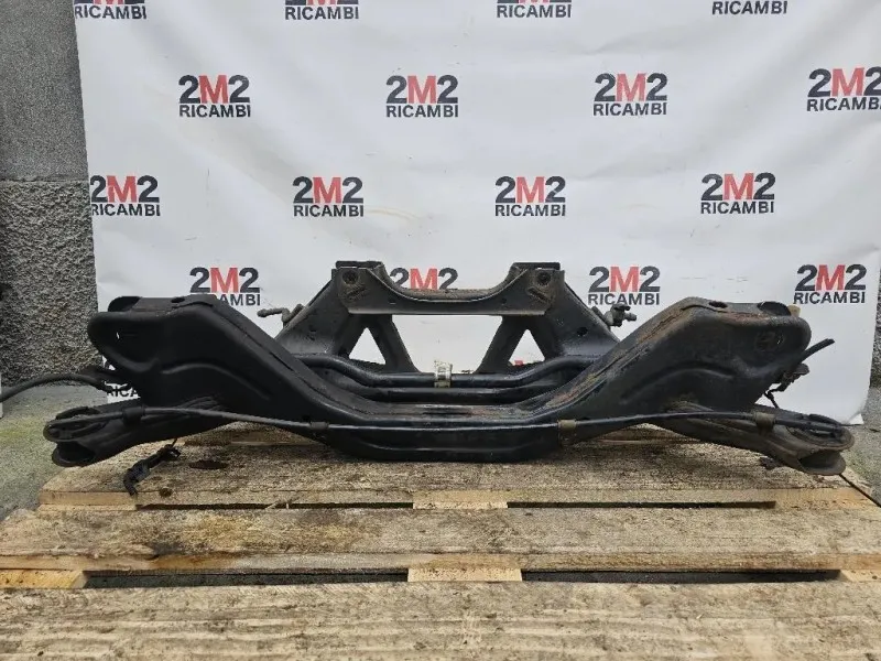 Assale POST K05151023AI Fiat Freemont 2011