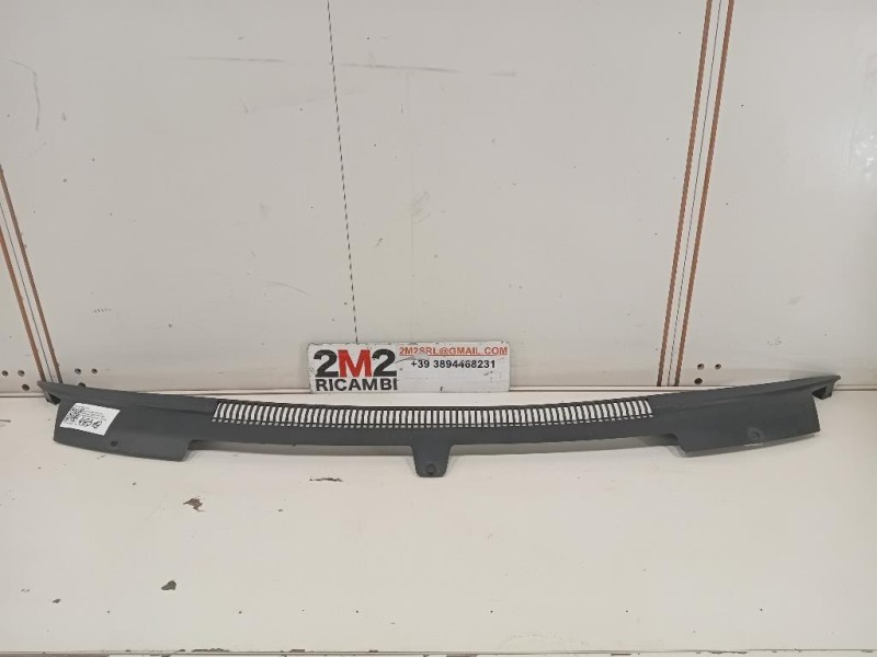 Griglia Condotto ARIA Parabrezza 05178502AEA Fiat Freemont 2011