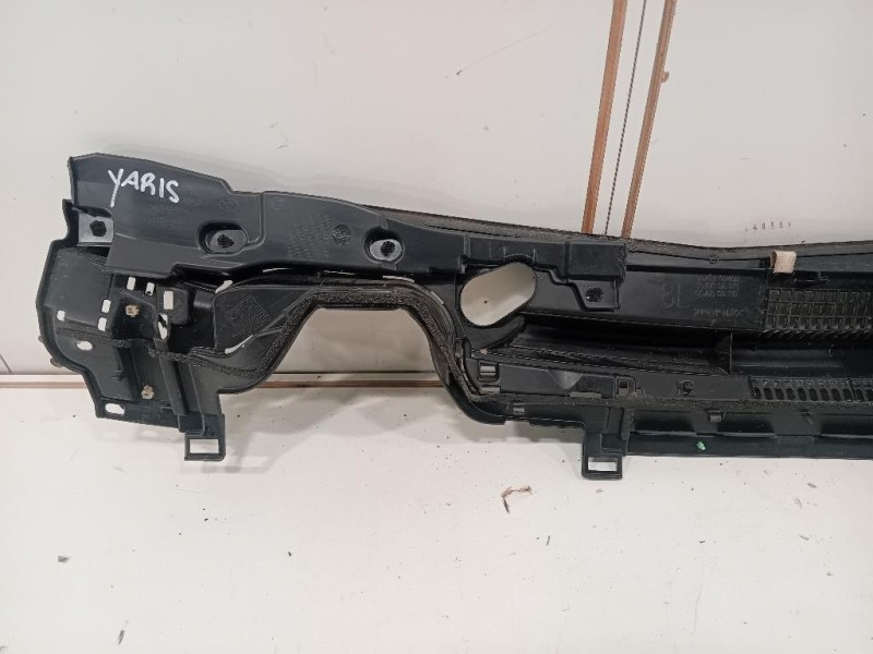 Griglia Condotto ARIA Parabrezza 55751-0D040 Toyota Yaris IV 2017