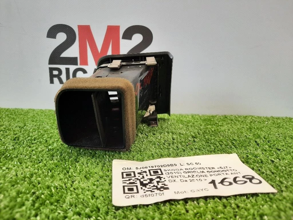 Griglia Condotto Ventilazione Porta ANT DX 5J0819702D9B9 Skoda Roomster 5J7 2010