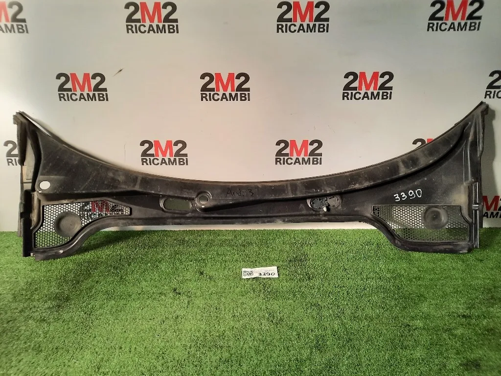 Griglia Copertura Cunetta Acqua 8P1819415E01C Audi A3 8P1 2008