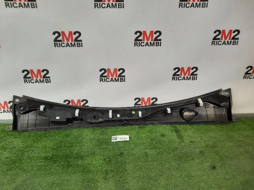 Griglia Copertura Cunetta Acqua 668119050R Dacia Dokker 2013