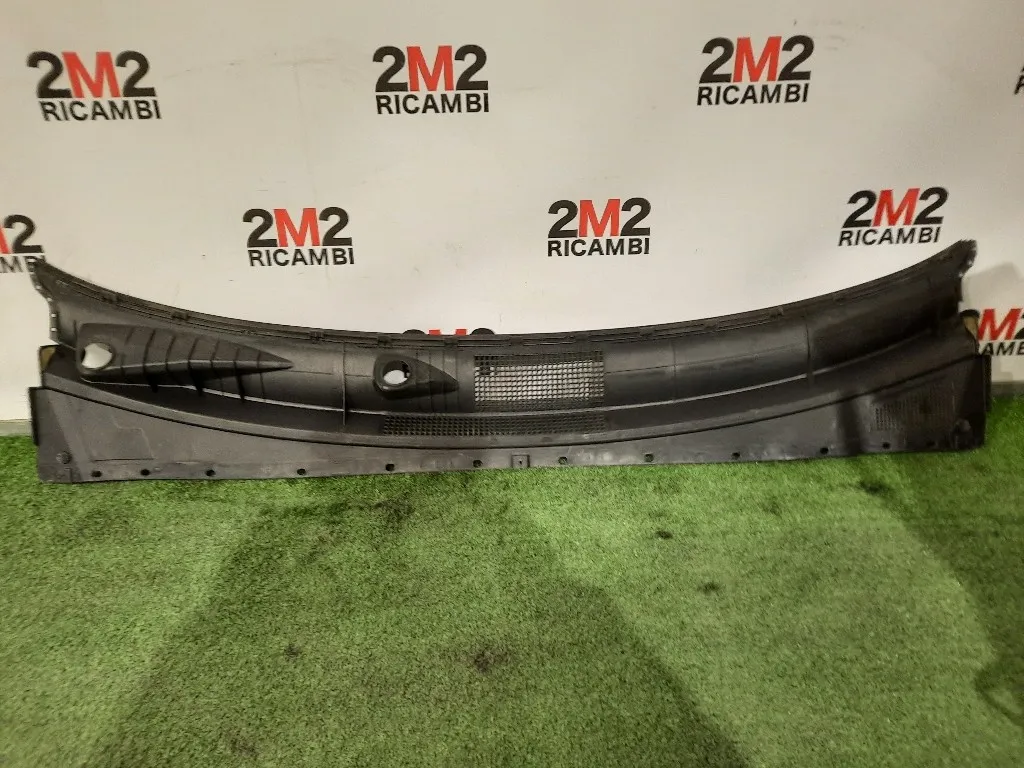 Griglia Copertura Cunetta Acqua 861502E010 Hyundai Tucson I 2005