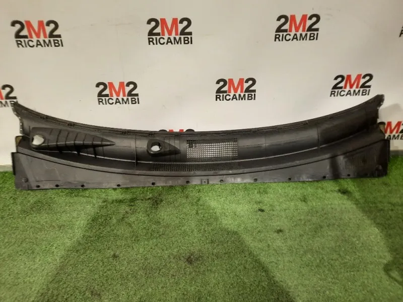 Griglia Copertura Cunetta Acqua 861502E010 Hyundai Tucson I 2005