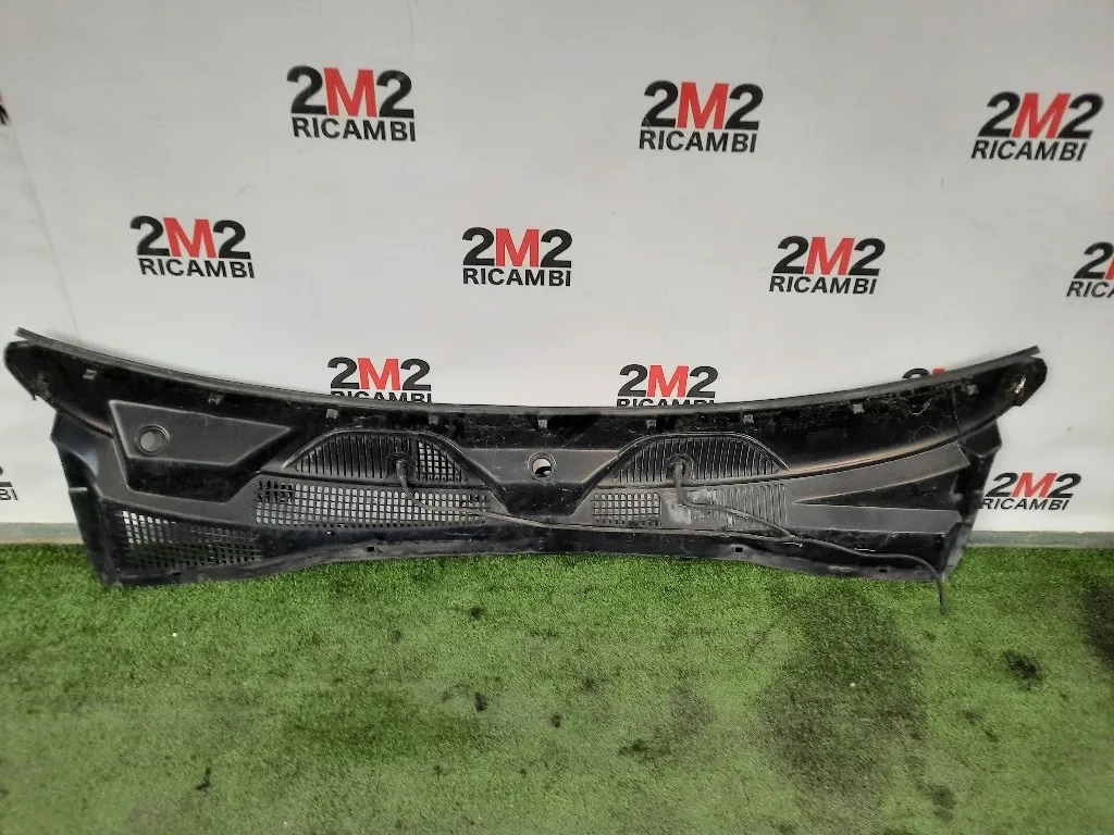 Griglia Copertura Cunetta Acqua K55155851AJ Jeep Cherokee III 2002