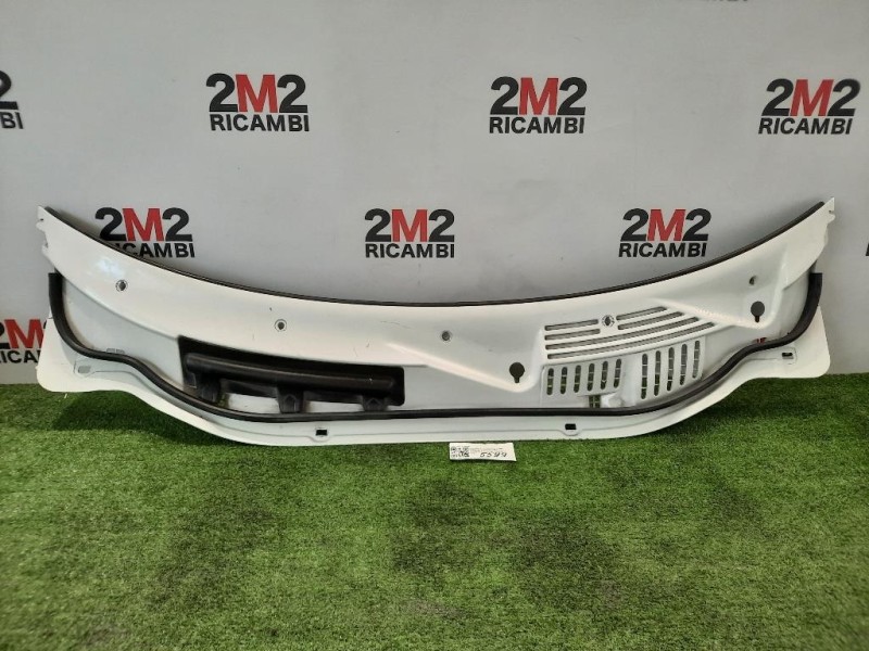 Griglia Copertura Cunetta Acqua 467379680 SOTTOPARABREZZA Lancia Y Ypsilon 1996