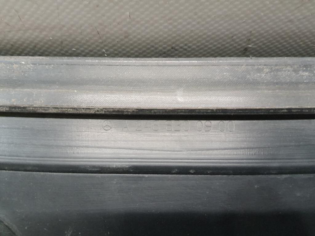 Griglia Copertura Cunetta Acqua A2468300900 Mercedes Classe B W246 2012