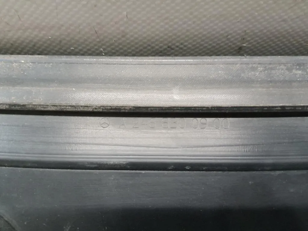 Griglia Copertura Cunetta Acqua A2468300900 Mercedes Classe B W246 2012