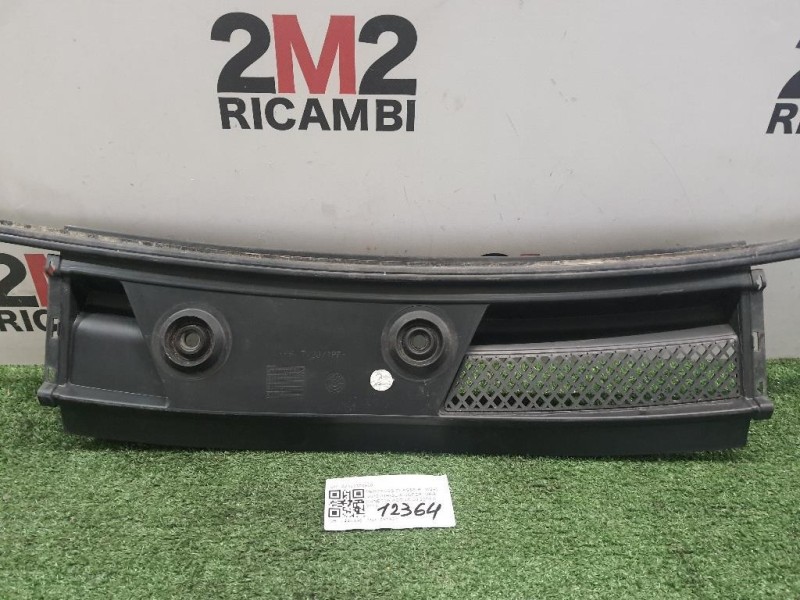 Griglia Copertura Cunetta Acqua A2468300900 Mercedes Classe B W246 2012