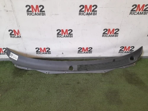 Griglia Copertura Cunetta Acqua MR109226 Mitsubishi L200 II 1997