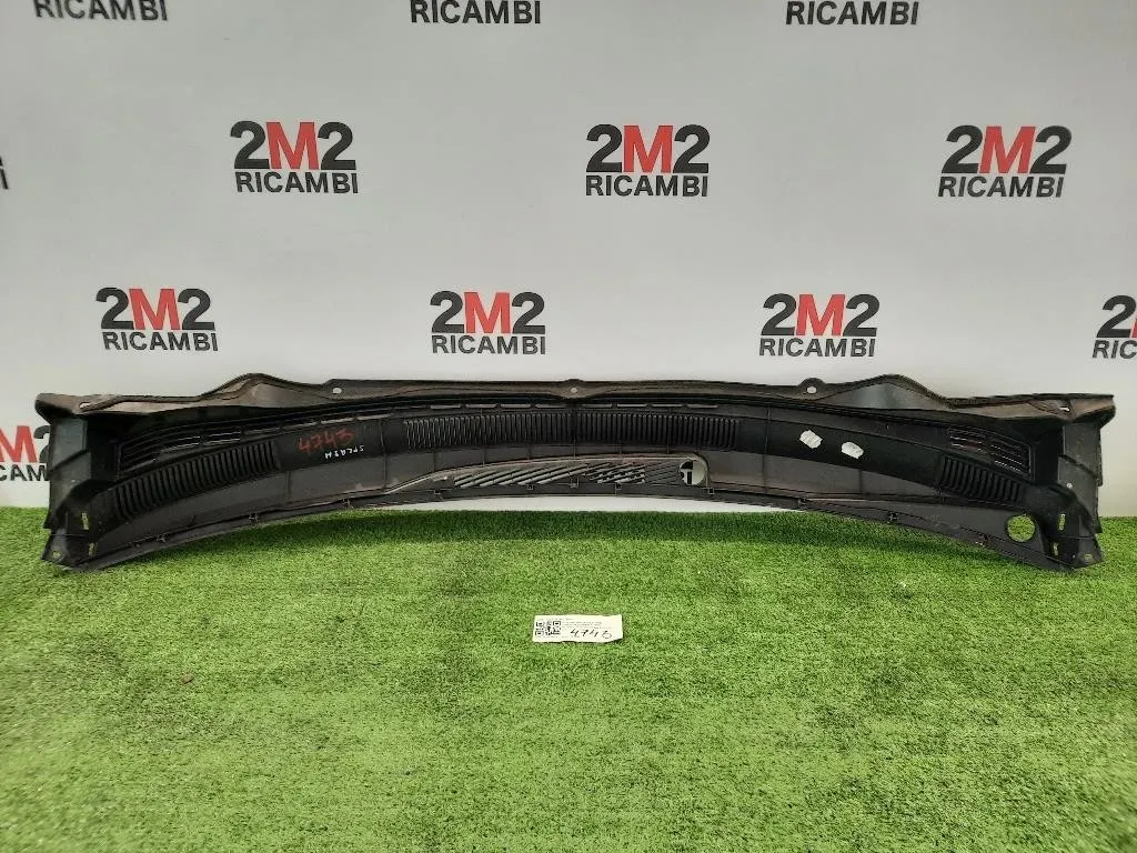 Griglia Copertura Cunetta Acqua 7233051K115PK SOTTOPARABREZZA Suzuki Splash 2008