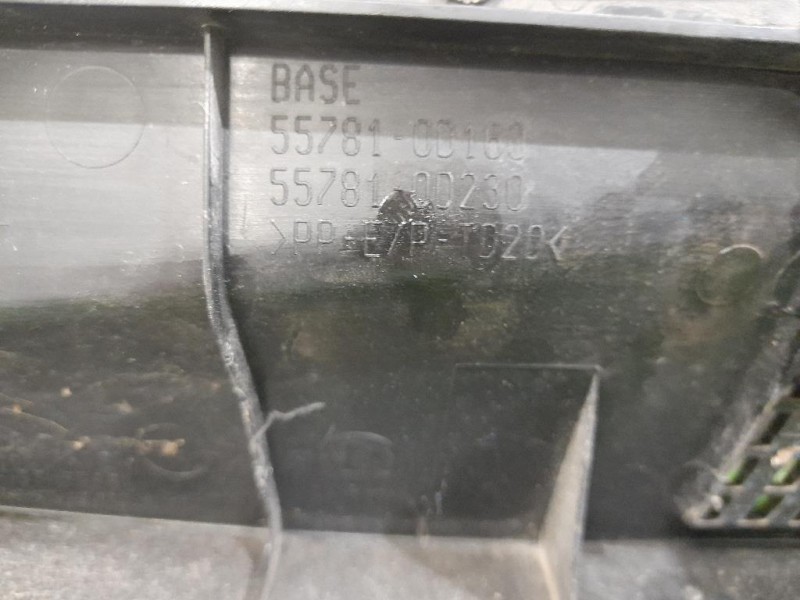 Griglia Copertura Cunetta Acqua 557080D370 Toyota Yaris IV 2014