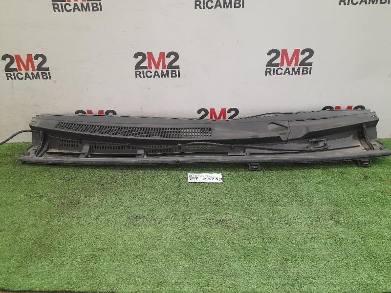 Griglia Copertura Cunetta Acqua 557080D370 Toyota Yaris IV 2014