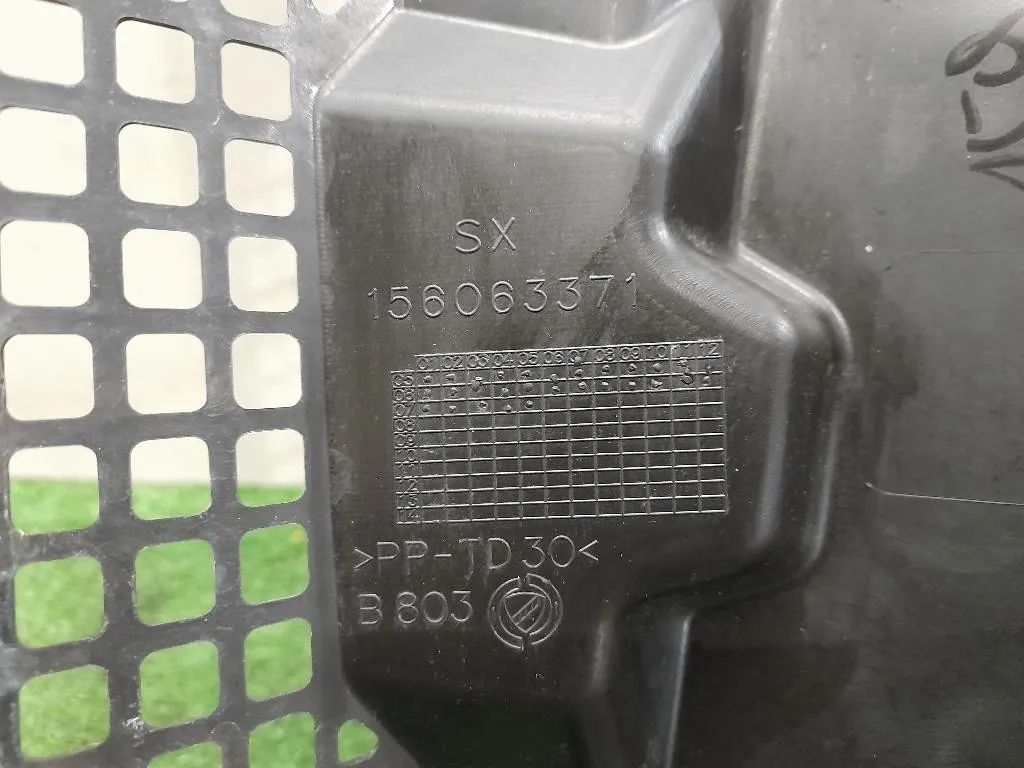 Griglia Copertura Cunetta Acqua SX 156063371 SX Alfa Romeo 159 2006