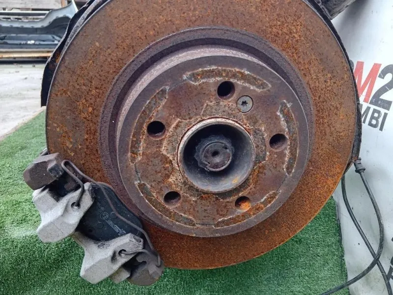 Assale POST A2043500141 Mercedes Classe C W204 2011