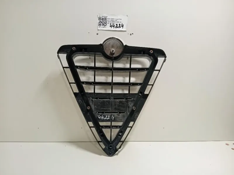 Griglia DI Ventilazione Paraurti ANT 156085889 Alfa Romeo Giulietta 2013