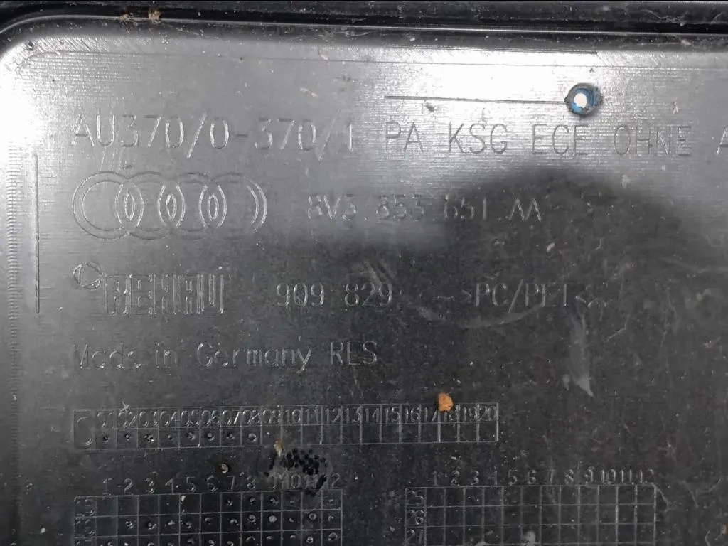 Griglia DI Ventilazione Paraurti ANT 8V3853651AA Audi A3 8V1 2012