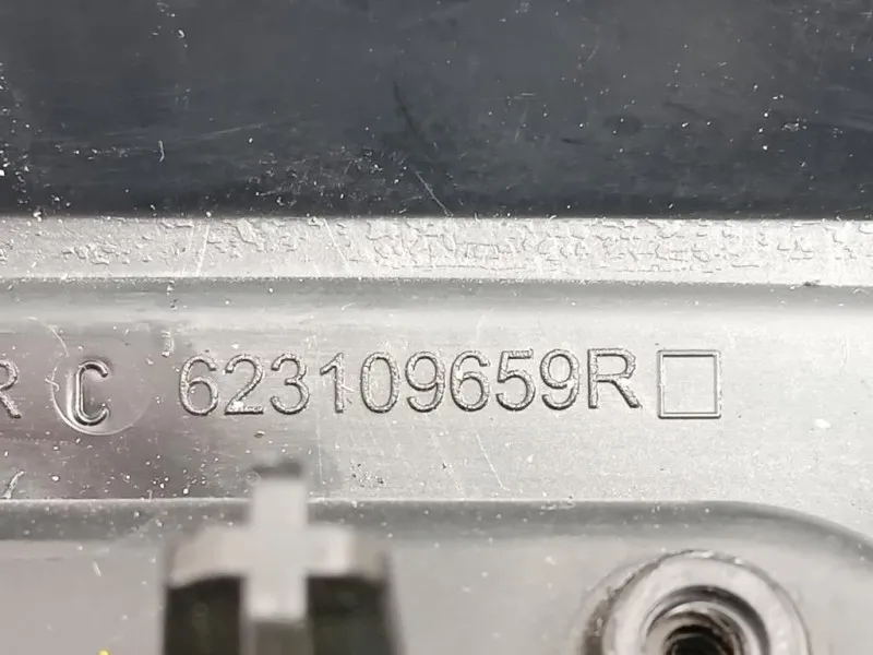 Griglia DI Ventilazione Paraurti ANT 623109659R Dacia Duster II 2018