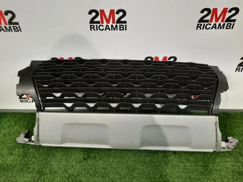 Griglia DI Ventilazione Paraurti ANT 622544890R Dacia Duster II 2018