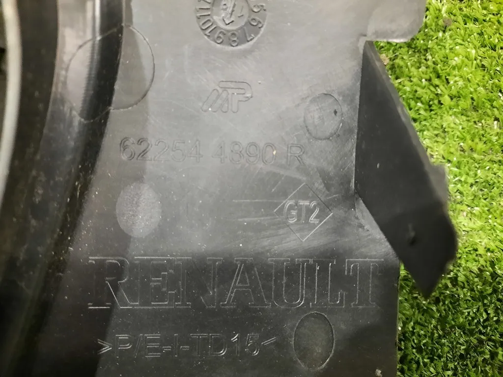 Griglia DI Ventilazione Paraurti ANT 622544890R Dacia Duster II 2018