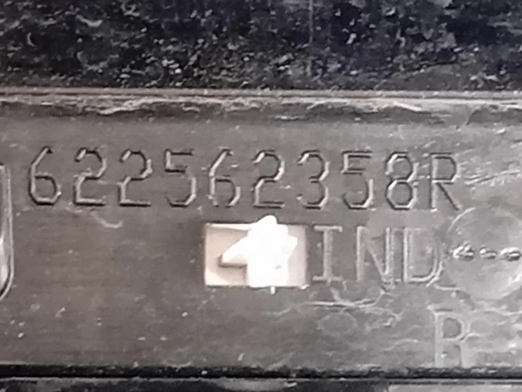 Griglia DI Ventilazione Paraurti ANT 622562358R Dacia Sandero III 2020