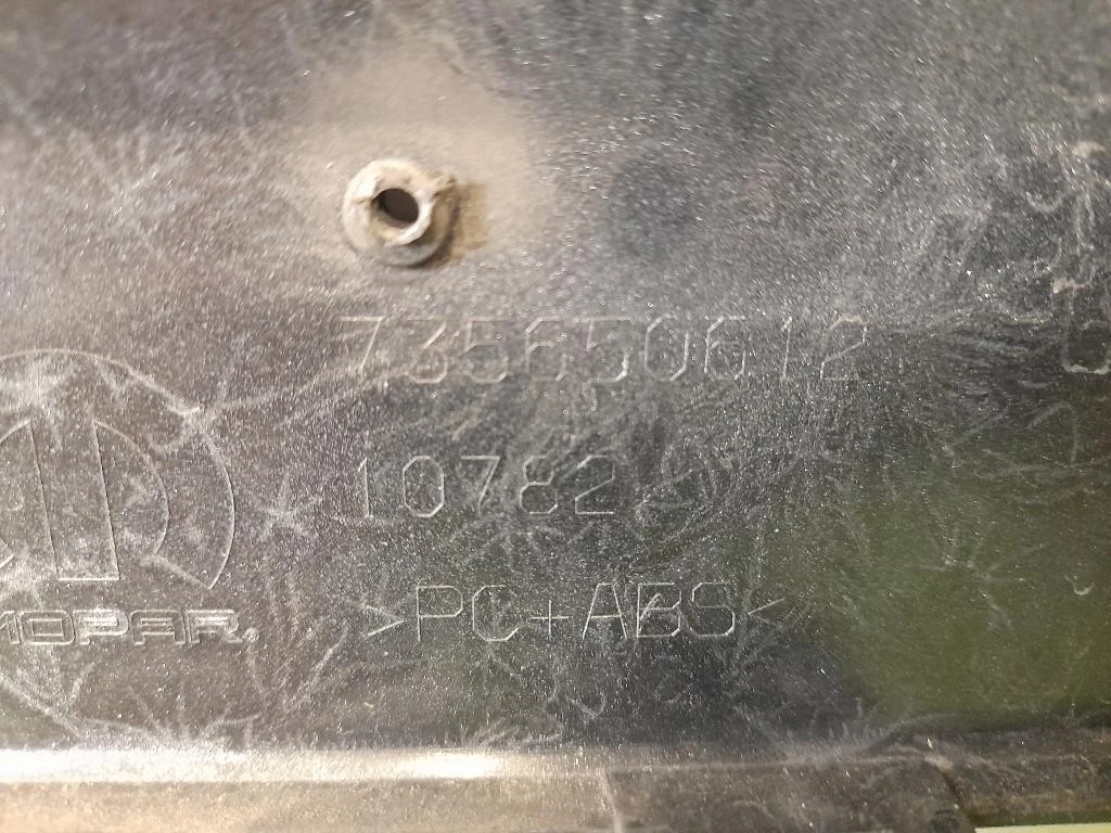 Griglia DI Ventilazione Paraurti ANT 735664260 735650612 Fiat 500L 2017