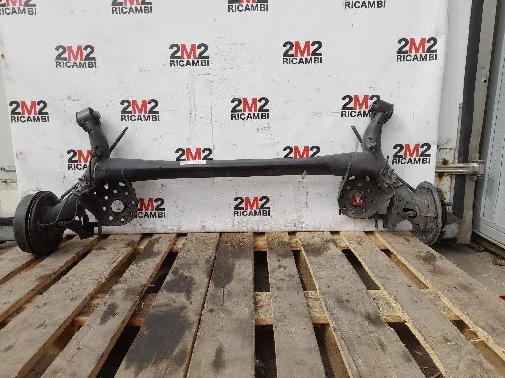 Assale POST  Toyota Yaris IV 2014