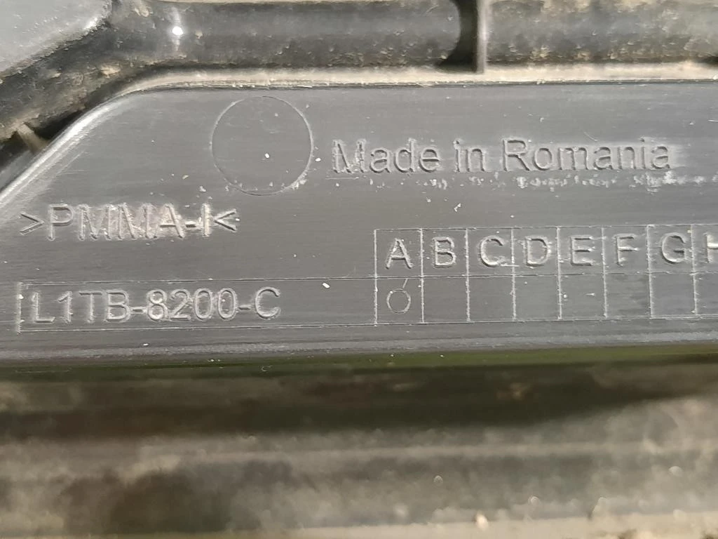 Griglia DI Ventilazione Paraurti ANT L1TB-8200-C Ford PUMA II 2019