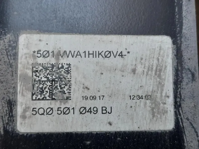 Assale POST 5Q0501049BJ Volkswagen GOLF VII 2017