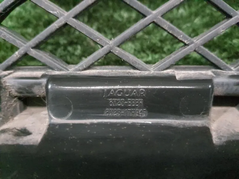 Griglia DI Ventilazione Paraurti ANT 8X2317K945 Jaguar XF I 2008