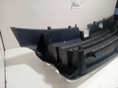 Griglia DI Ventilazione Paraurti ANT 7H32-8138-ABW Land Rover Discovery IV 2010