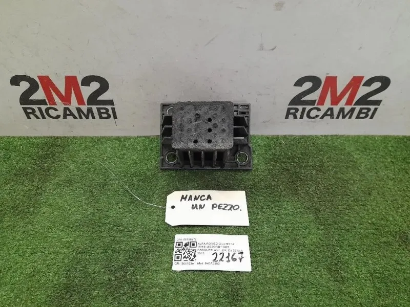 Assorbitore Paraurti ANT DX 50520272 Alfa Romeo Giulietta 2010