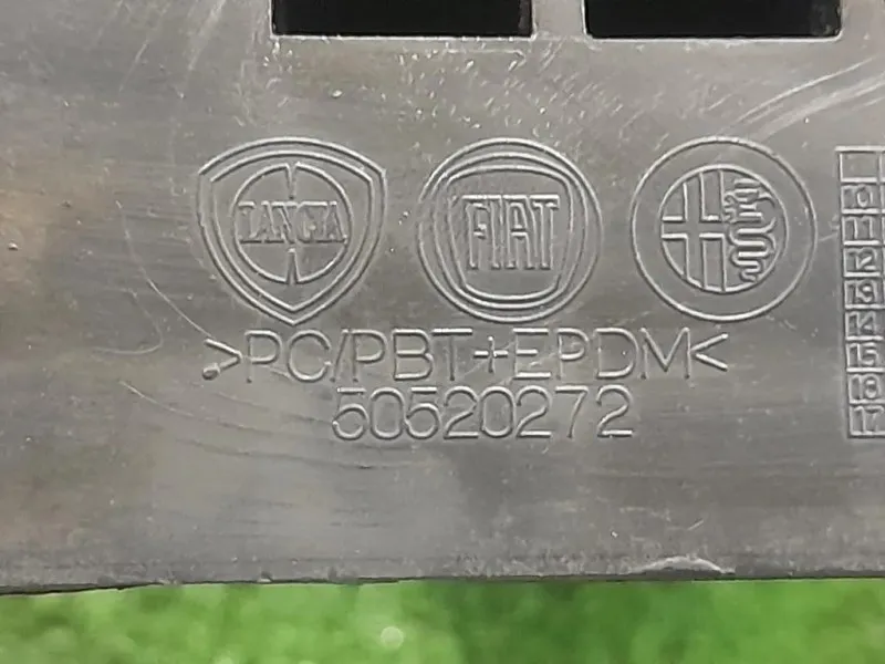 Assorbitore Paraurti ANT DX 50520272 Alfa Romeo Giulietta 2013