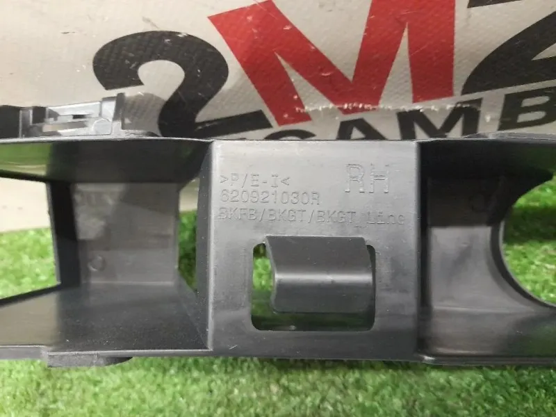 Assorbitore Paraurti ANT DX 620921030R DX Renault Mégane IV 2016