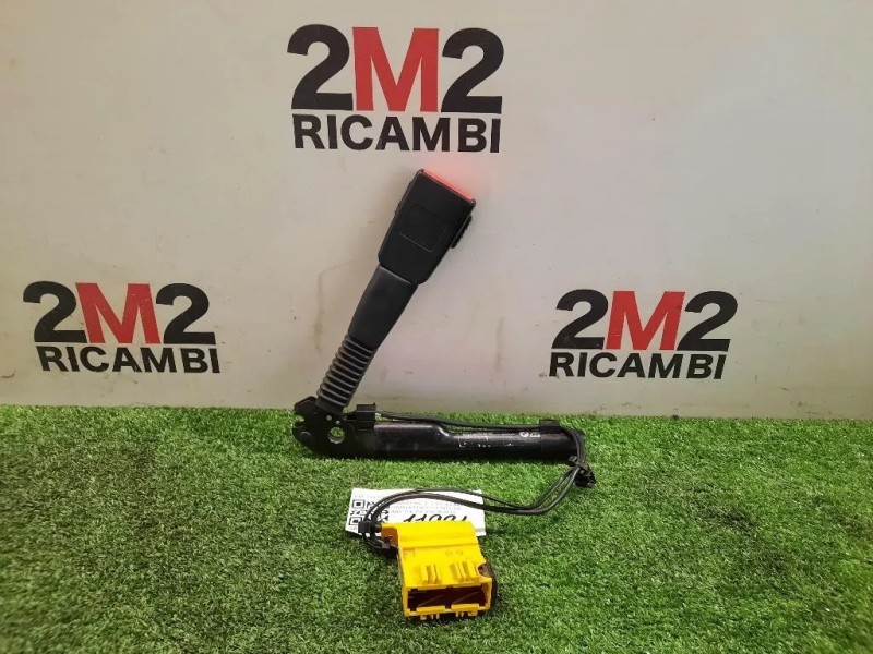 Attacco Cintura ANT DX 72117213564 DX Bmw Serie 1 E87 Berlina 2005