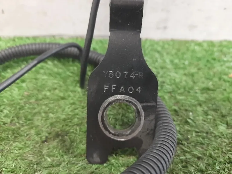 Attacco Cintura ANT DX Y3074RFFA04 Kia Sorento II 2006