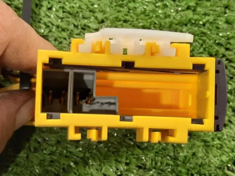 Attacco Cintura ANT DX 610182300D 610183700F Mini MINI Cooper R56 2007