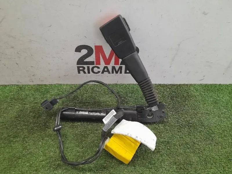 Attacco Cintura ANT SX 72117213563 Bmw Serie 1 E87 Berlina 2005