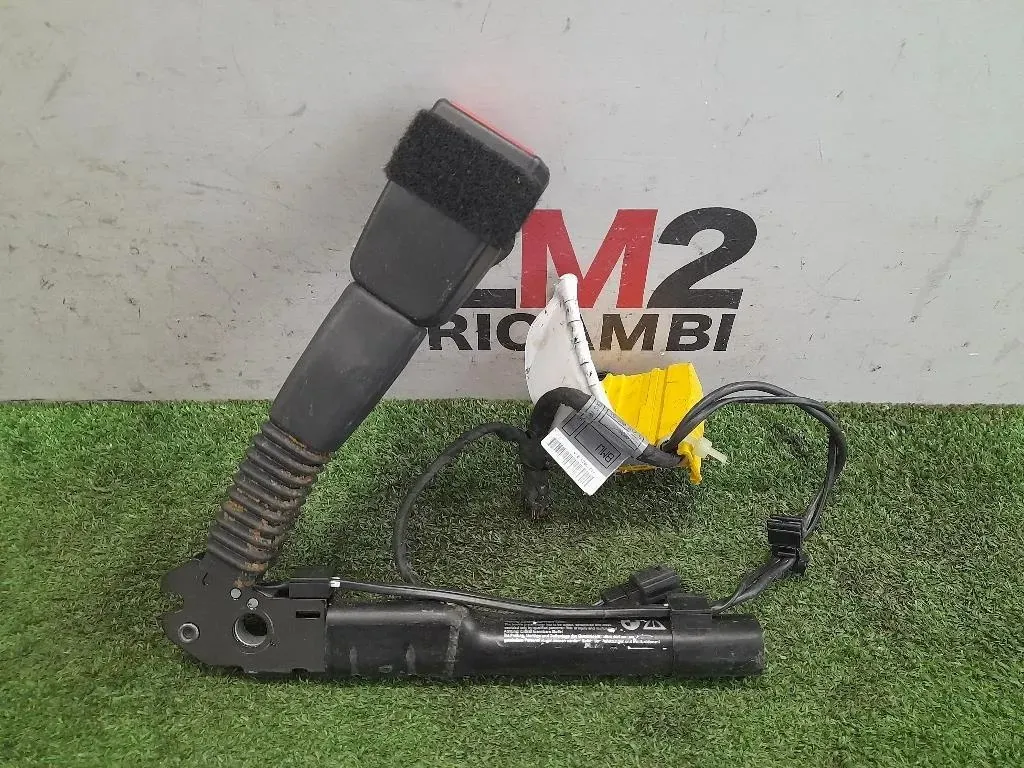 Attacco Cintura ANT SX 72117213563 Bmw Serie 1 E87 Berlina 2005